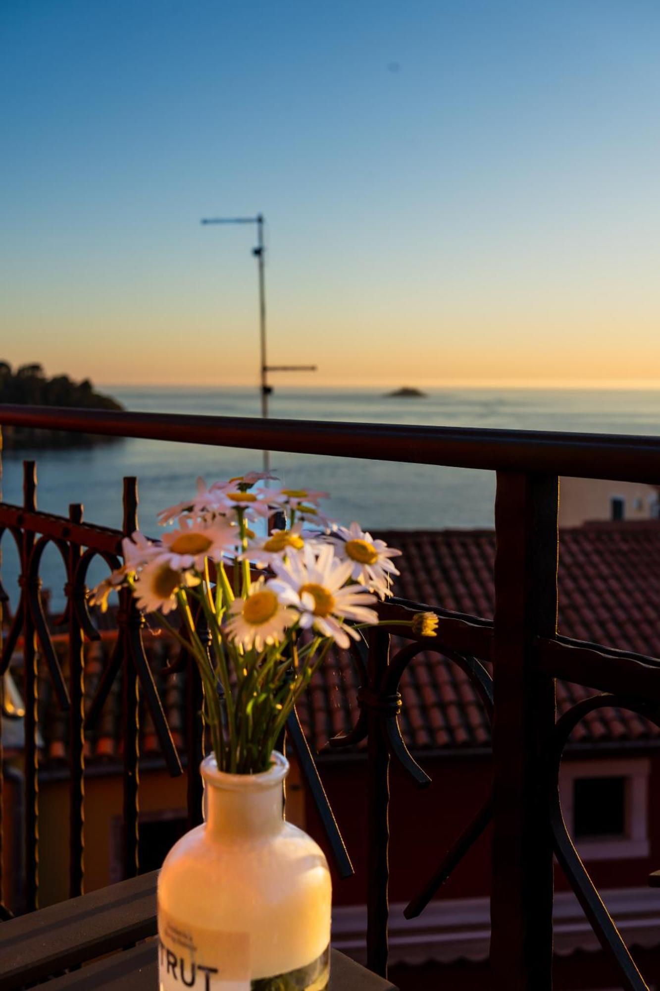 Old Town Seabreeze Residence Rovinj Ngoại thất bức ảnh